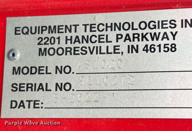 image for item NN9569 2011 Apache AS1020 sprayer