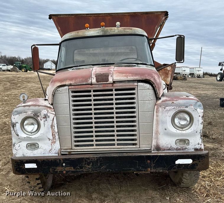 image for item NN9570 1964 International 1600 INT feed delivery truck