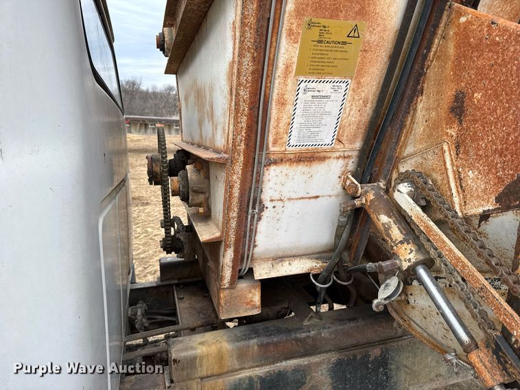 image for item NN9570 1964 International 1600 INT feed delivery truck