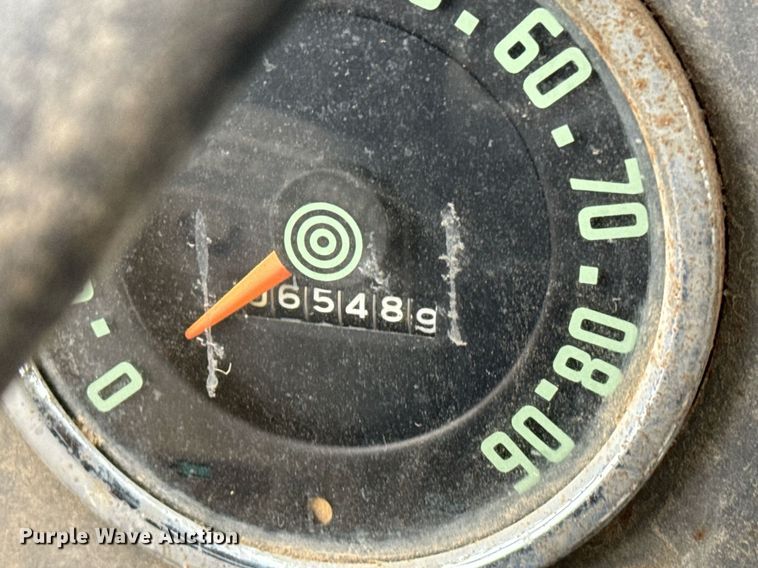 image for item NN9570 1964 International 1600 INT feed delivery truck