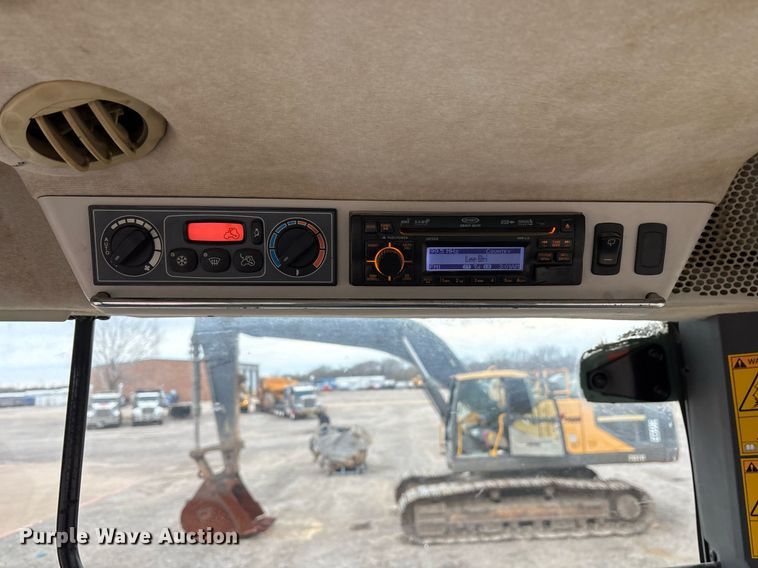 image for item OK9493 2012 Challenger MT665D MFWD tractor