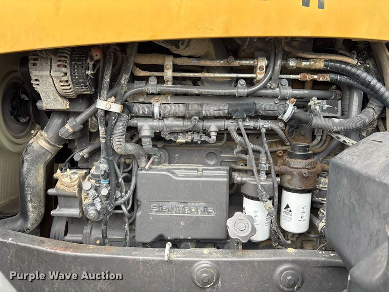 image for item OK9493 2012 Challenger MT665D MFWD tractor