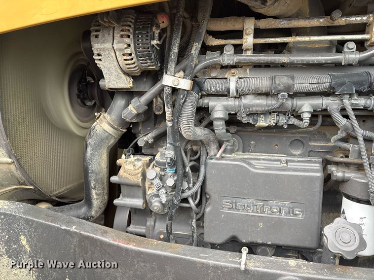 image for item OK9493 2012 Challenger MT665D MFWD tractor