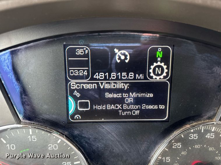 image for item DH9845 2019 Kenworth T680 semi truck