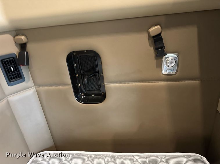 image for item DH9845 2019 Kenworth T680 semi truck