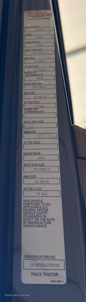 image for item DH9845 2019 Kenworth T680 semi truck