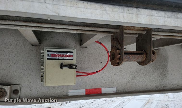 image for item DN3685 2005 Ravens flatbed trailer