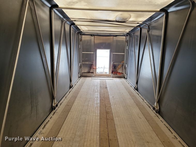 image for item DN3685 2005 Ravens flatbed trailer