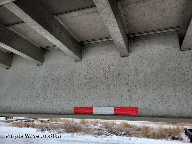 image for item DN3685 2005 Ravens flatbed trailer