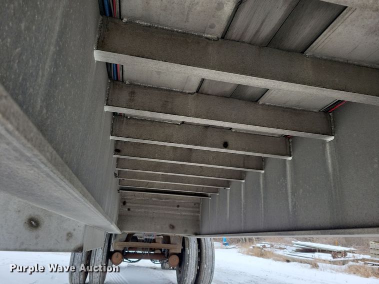 image for item DN3685 2005 Ravens flatbed trailer