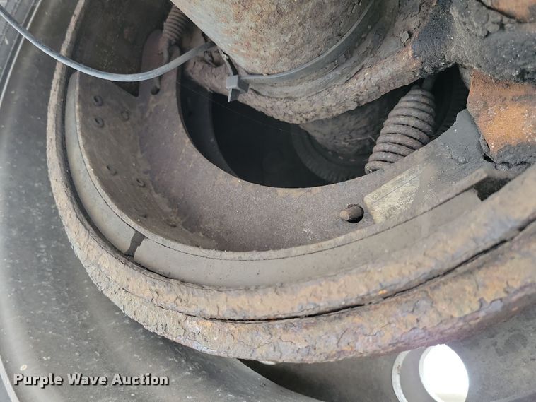 image for item DN3685 2005 Ravens flatbed trailer