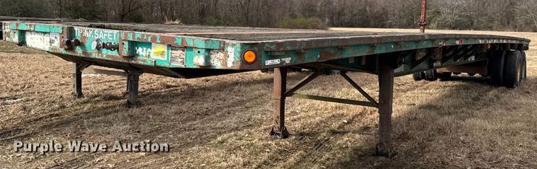 image for item DO0311 1991 Fontaine flatbed trailer