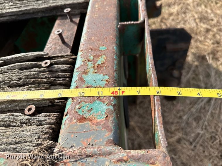 image for item DO0311 1991 Fontaine flatbed trailer