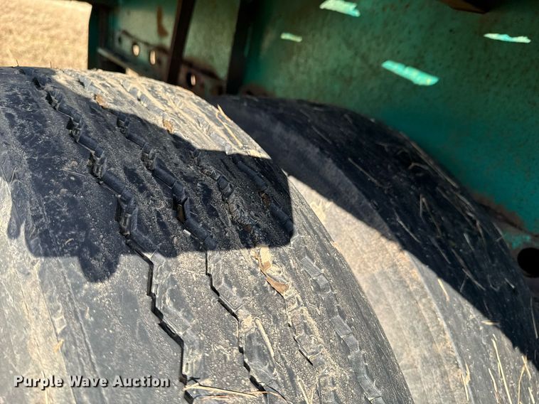 image for item DO0311 1991 Fontaine flatbed trailer