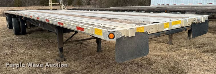 image for item DO0313 2007 Utility Trailers flatbed trailer