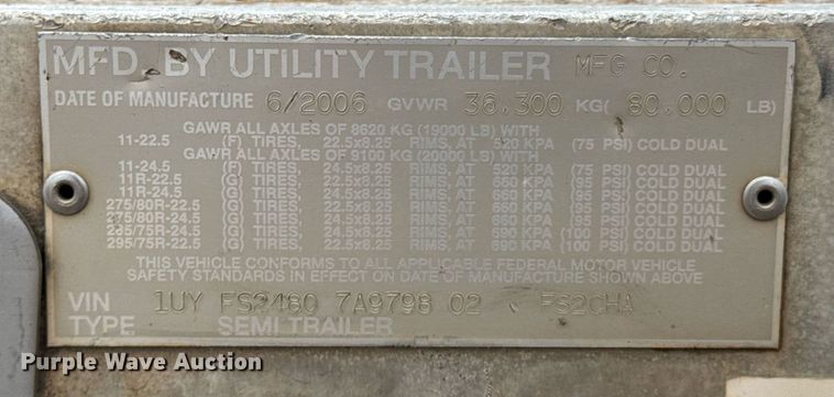 image for item DO0313 2007 Utility Trailers flatbed trailer