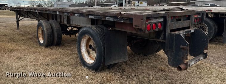 image for item DO0314 1992 Great Dane flatbed trailer