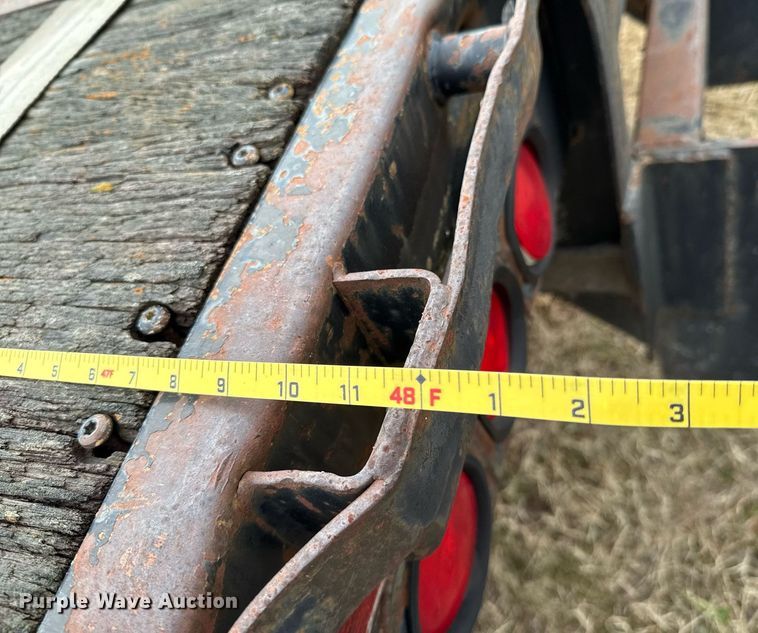 image for item DO0314 1992 Great Dane flatbed trailer