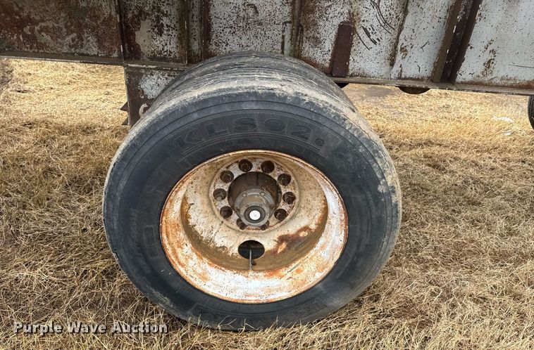 image for item DO0314 1992 Great Dane flatbed trailer