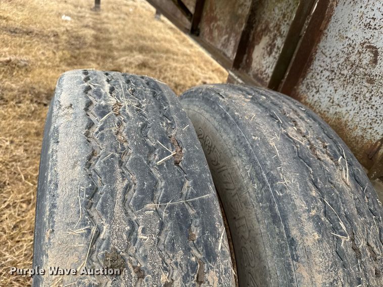 image for item DO0314 1992 Great Dane flatbed trailer