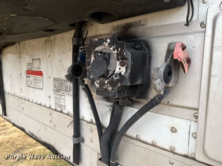 image for item DO2629 2017 Utility Trailers VS2RA refrigerated van trailer