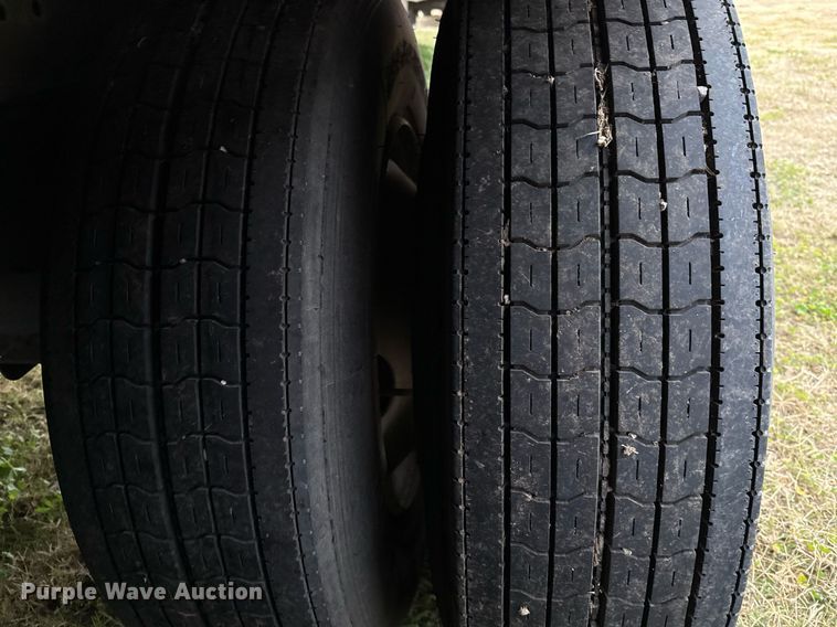 image for item DO2629 2017 Utility Trailers VS2RA refrigerated van trailer