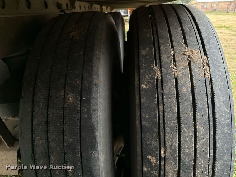 image for item DO2629 2017 Utility Trailers VS2RA refrigerated van trailer