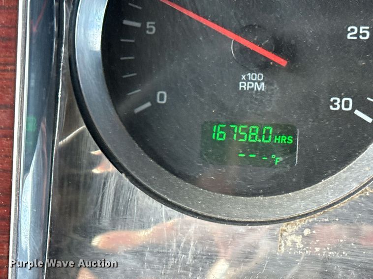 image for item DO2630 2007 Kenworth W900 semi truck