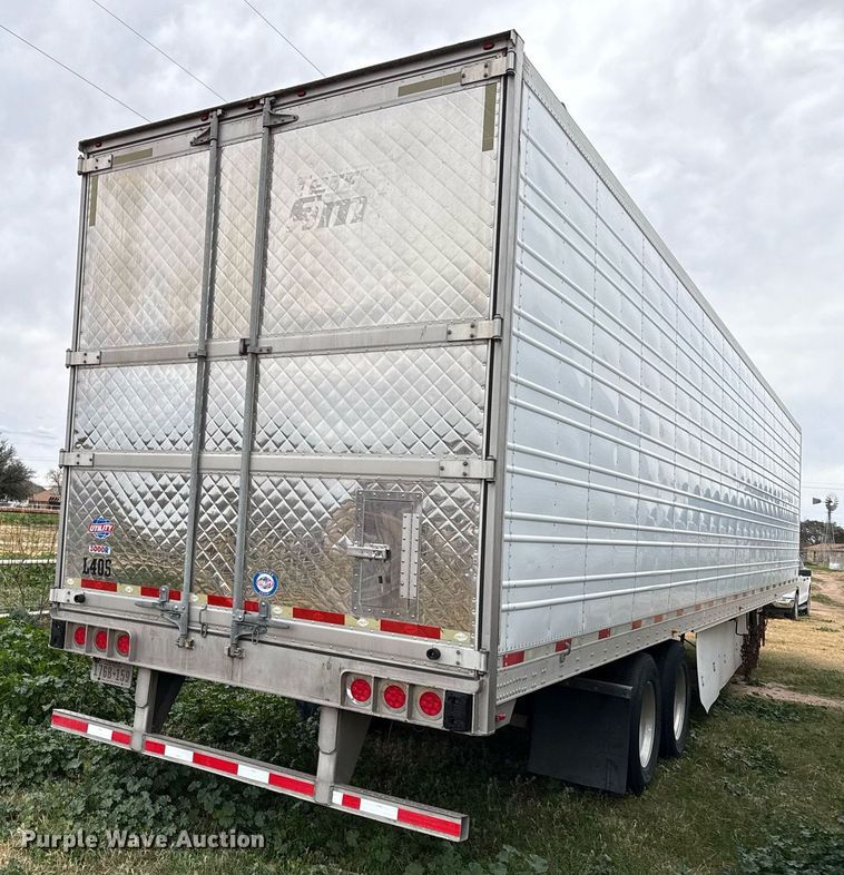 image for item DO2631 2014 Utility Trailers VS2RA refrigerated van trailer