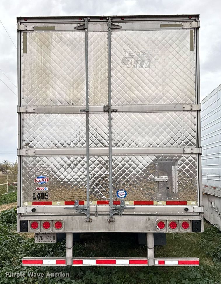image for item DO2631 2014 Utility Trailers VS2RA refrigerated van trailer
