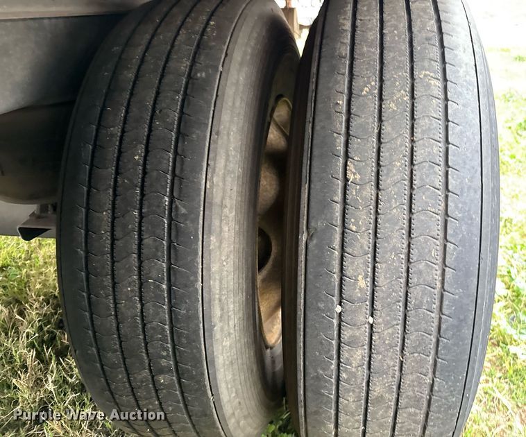 image for item DO2631 2014 Utility Trailers VS2RA refrigerated van trailer