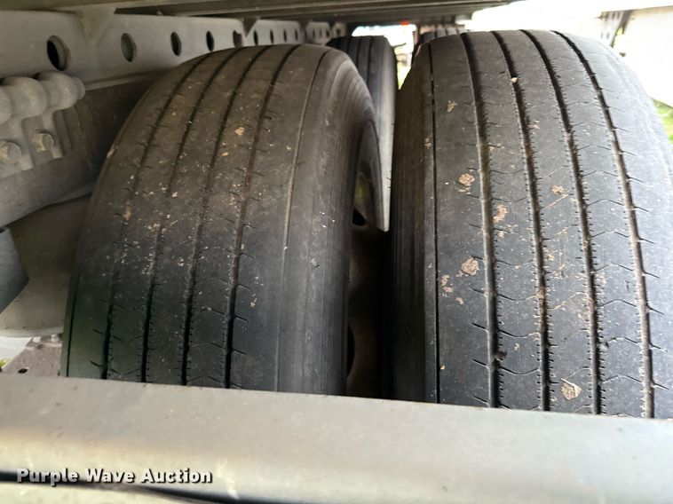 image for item DO2631 2014 Utility Trailers VS2RA refrigerated van trailer