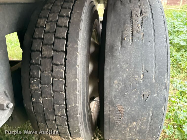 image for item DO2631 2014 Utility Trailers VS2RA refrigerated van trailer