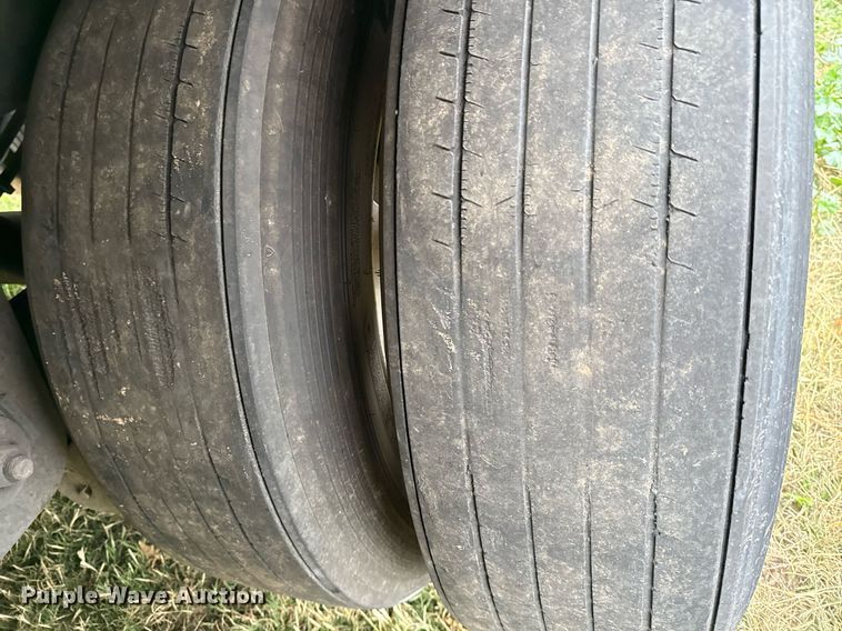 image for item DO2631 2014 Utility Trailers VS2RA refrigerated van trailer