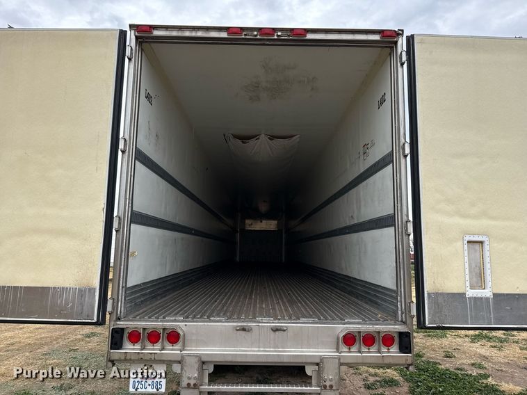 image for item DO2633 2010 Great Dane SUP-1114-11053 refrigerated van trailer