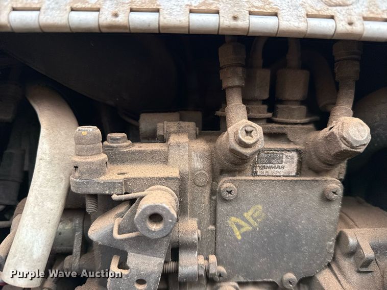 image for item DO2634 2014 Kenworth T660 semi truck