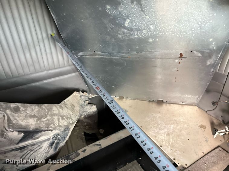 image for item DO2634 2014 Kenworth T660 semi truck