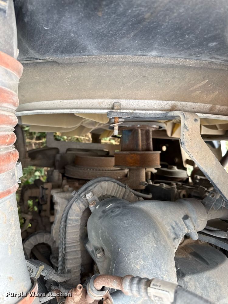 image for item DO2634 2014 Kenworth T660 semi truck