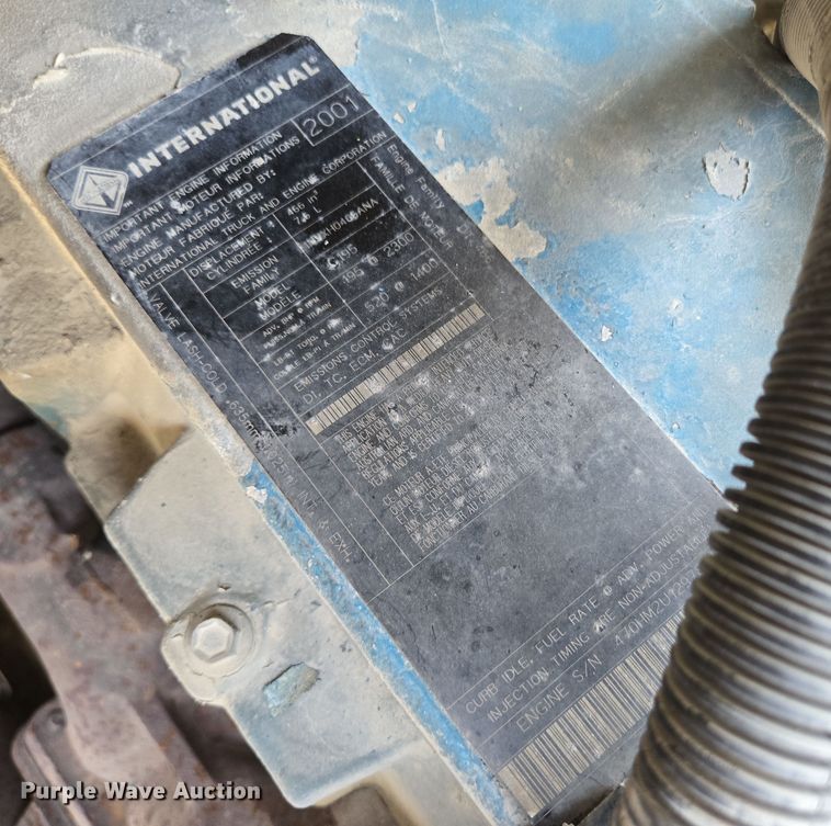 image for item DP6196 2002 International 4700 flatbed truck