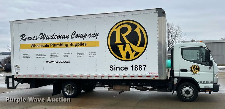 image for item DQ6602 2019 Mitsubishi Fuso Canter box truck