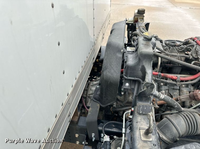 image for item DQ6602 2019 Mitsubishi Fuso Canter box truck