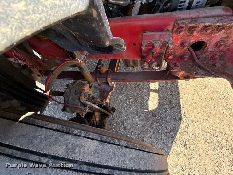 image for item DQ6652 2012 Freightliner Cascadia 113 semi truck