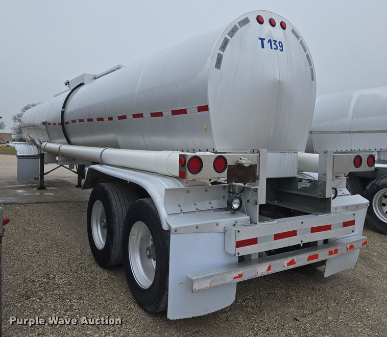 image for item DS5254 2001 Polar tank trailer