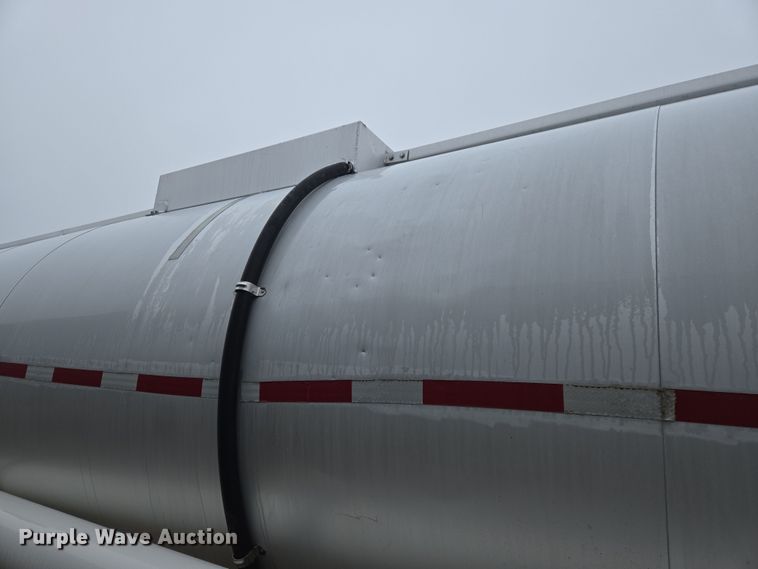 image for item DS5254 2001 Polar tank trailer