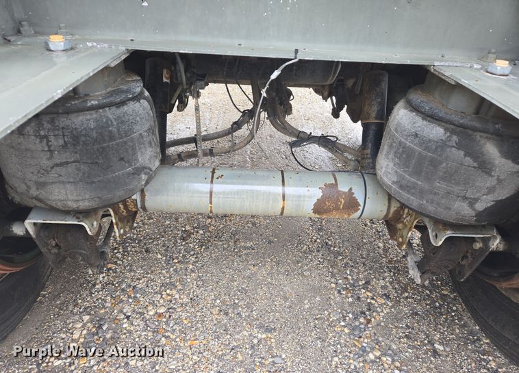 image for item DS5254 2001 Polar tank trailer