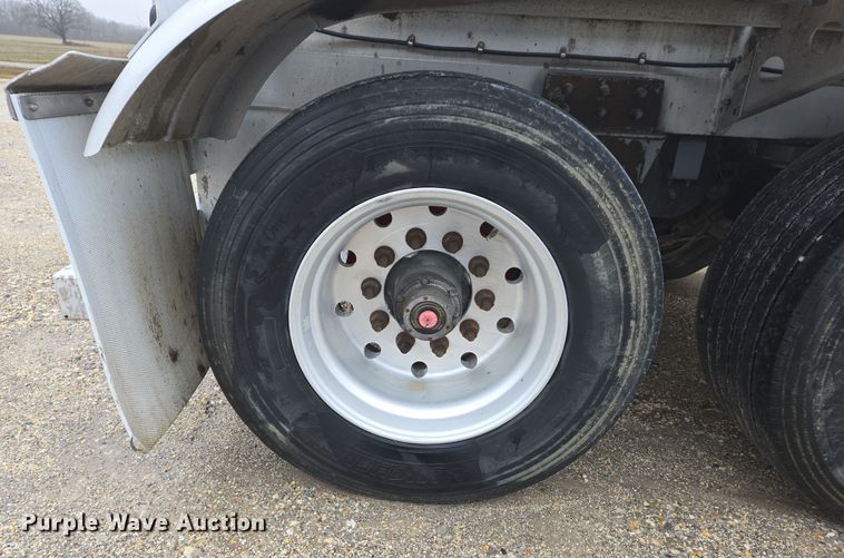 image for item DS5254 2001 Polar tank trailer