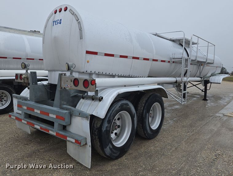 image for item DS5255 1999 Polar tank trailer