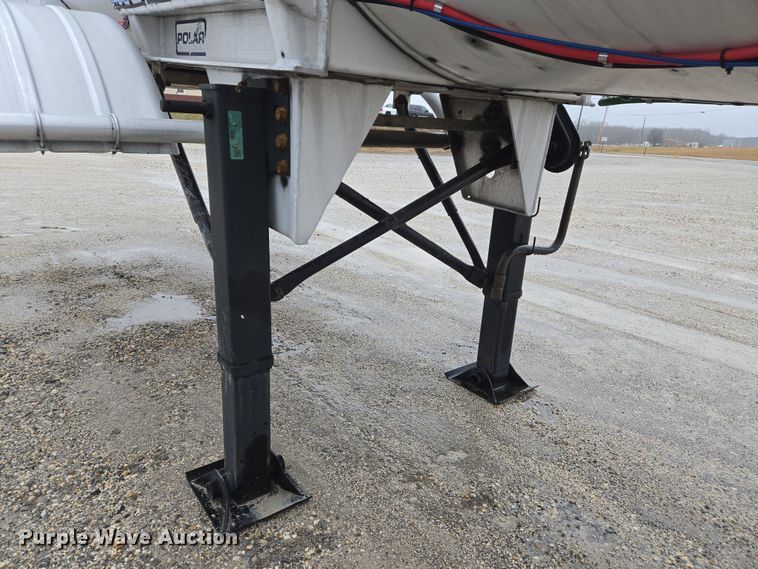 image for item DS5255 1999 Polar tank trailer