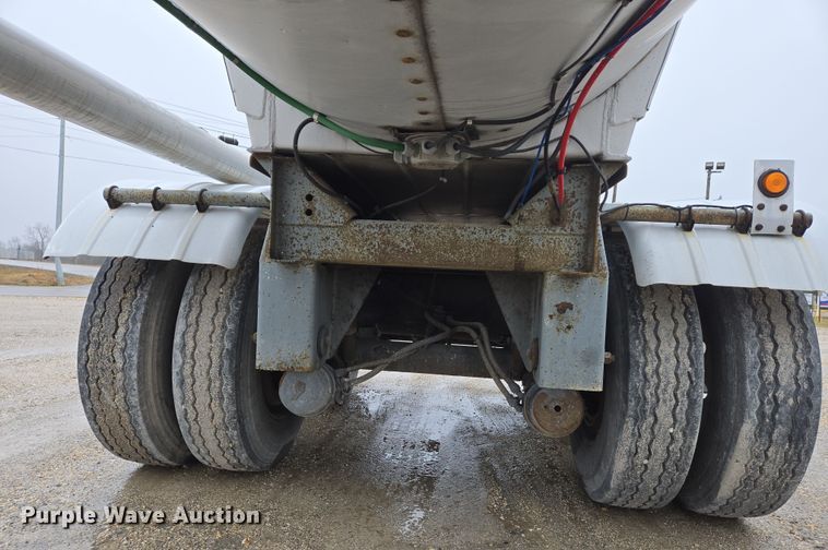 image for item DS5255 1999 Polar tank trailer