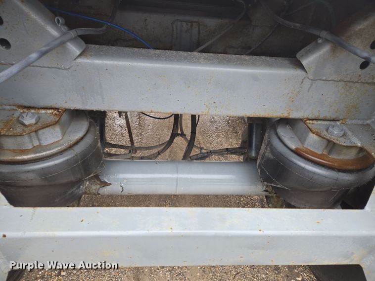 image for item DS5255 1999 Polar tank trailer